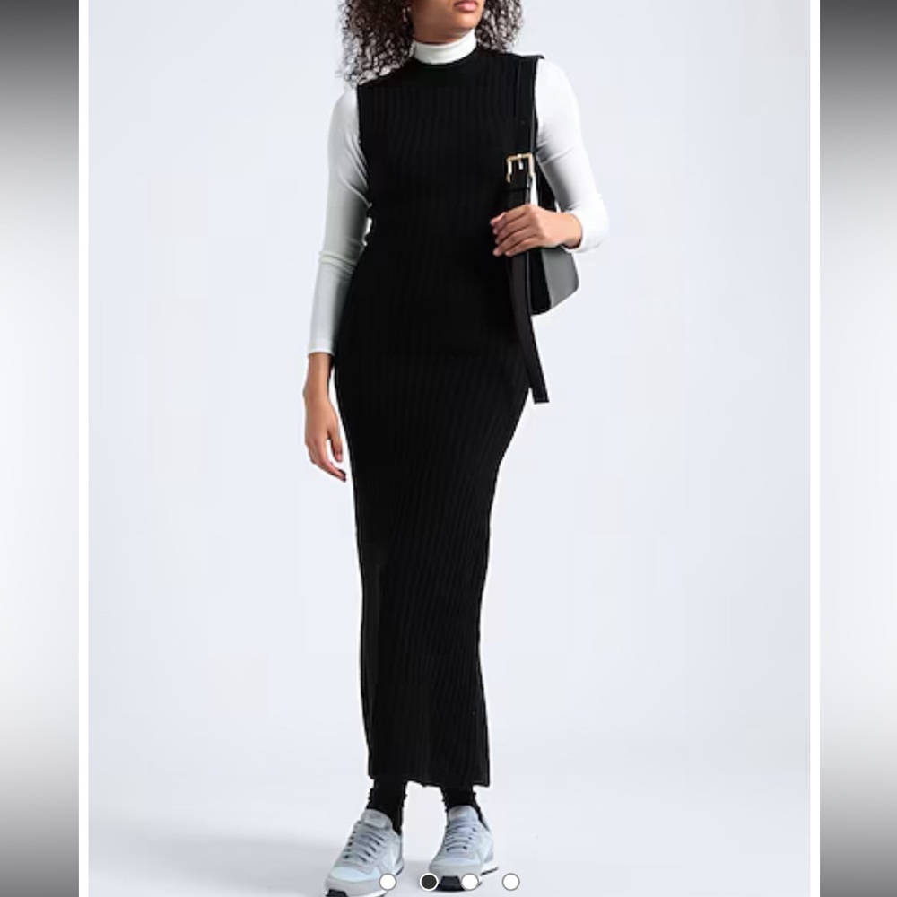 Topshop Black long sleeveless maxi sweater‎ dress in size 4-6